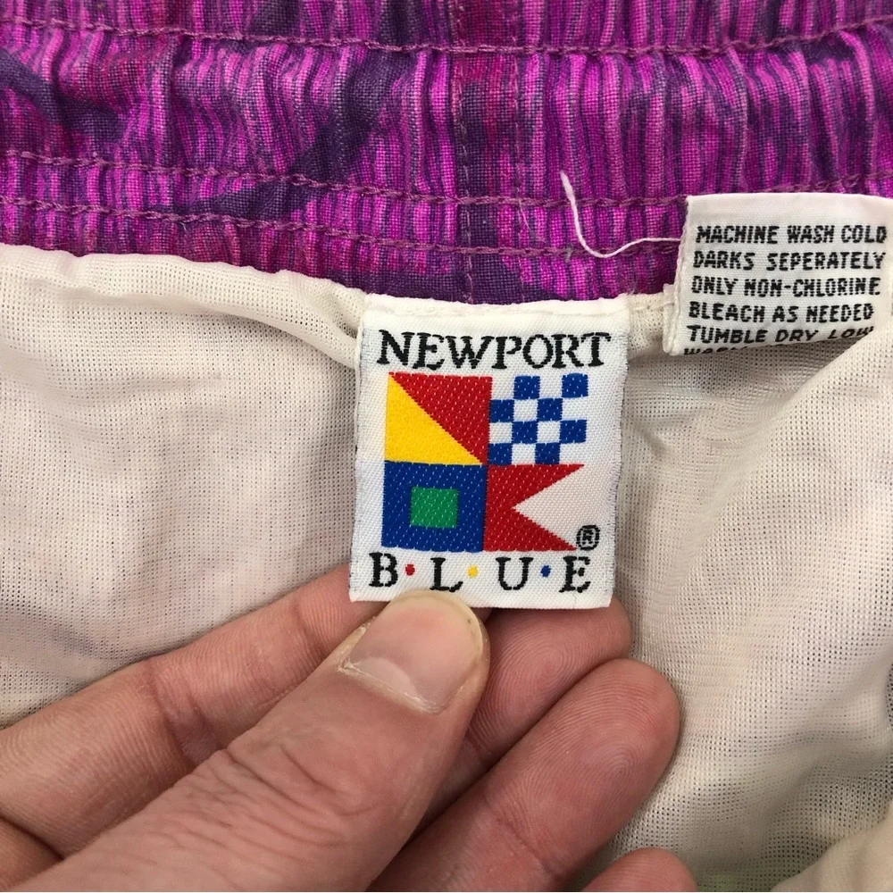 Vintage 90s Newport Blue Pink & Green Above Knee Lined Swim Trunks Mens 2XL.